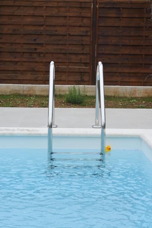 Filipovic Apartments With Pool Biograd Na Moru Exterior photo